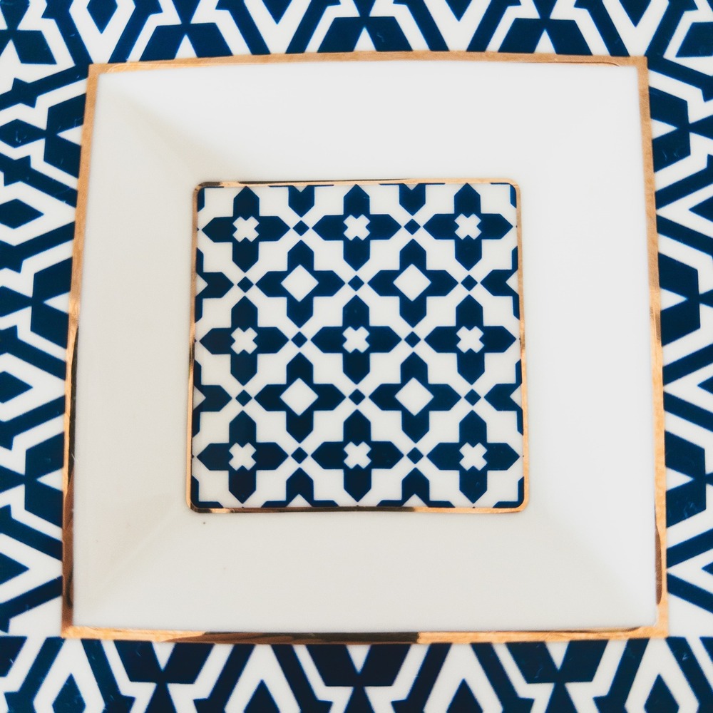 NWT C. Wonder Moroccan Geo Porcelain Dish Indigo Blue Gold‎ Trim Square Catchall
